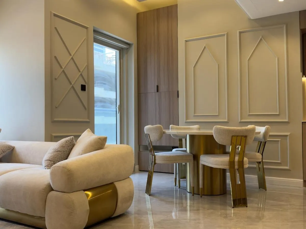 A Unique Luxury Touch In Jlt Lägenhet Dubai