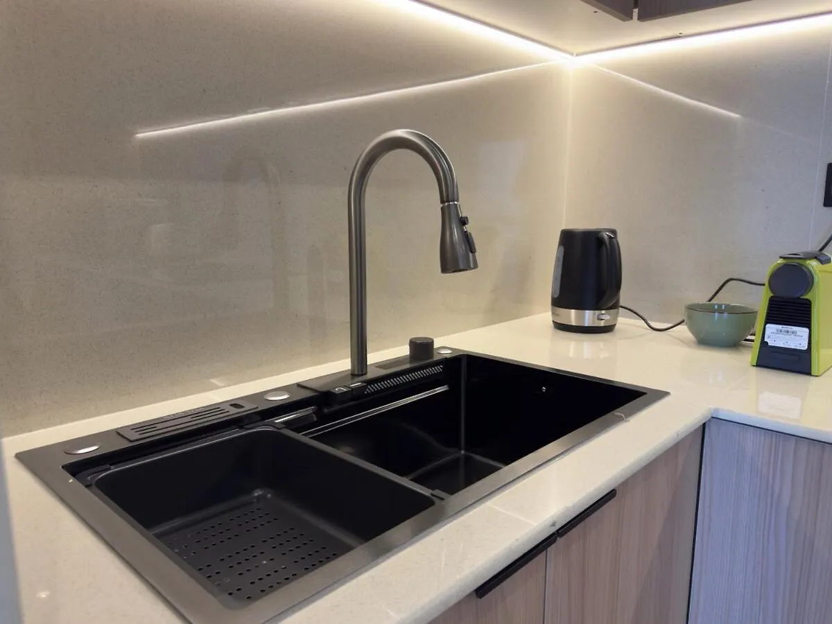A Unique Luxury Touch In Jlt Apartment Dubai United Arab Emirates