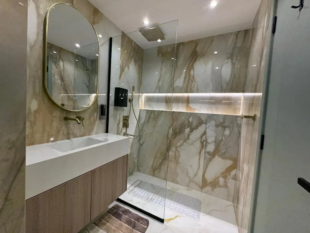 A Unique Luxury Touch In Jlt Apartment Dubai